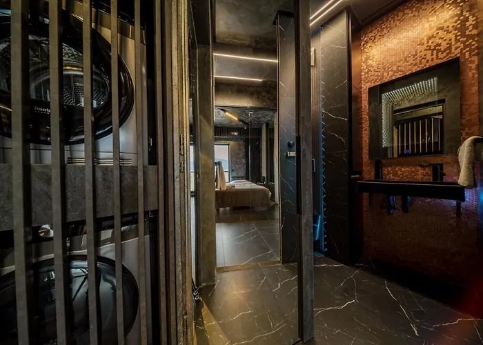 Virtual Dreamscape Apartment With Jacuzzi